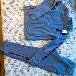 Youth champion outfit